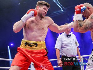 Alexander Dimitrenko vs Zoltan Csala