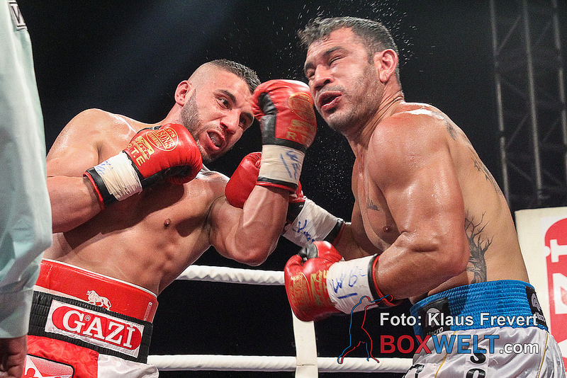 Avni Yildirim vs Walter Gabriel Sequeira