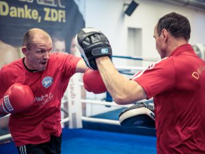 Jürgen Brähmer mit Michael Timm - Foto: World Boxing Super Series