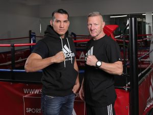 Jack Culcay mit Trainer Michael Stachewicz - Foto: Freitag/AGON