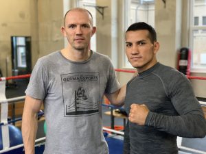 Jürgen Brähmer mit Jack Culcay - Foto: AGON